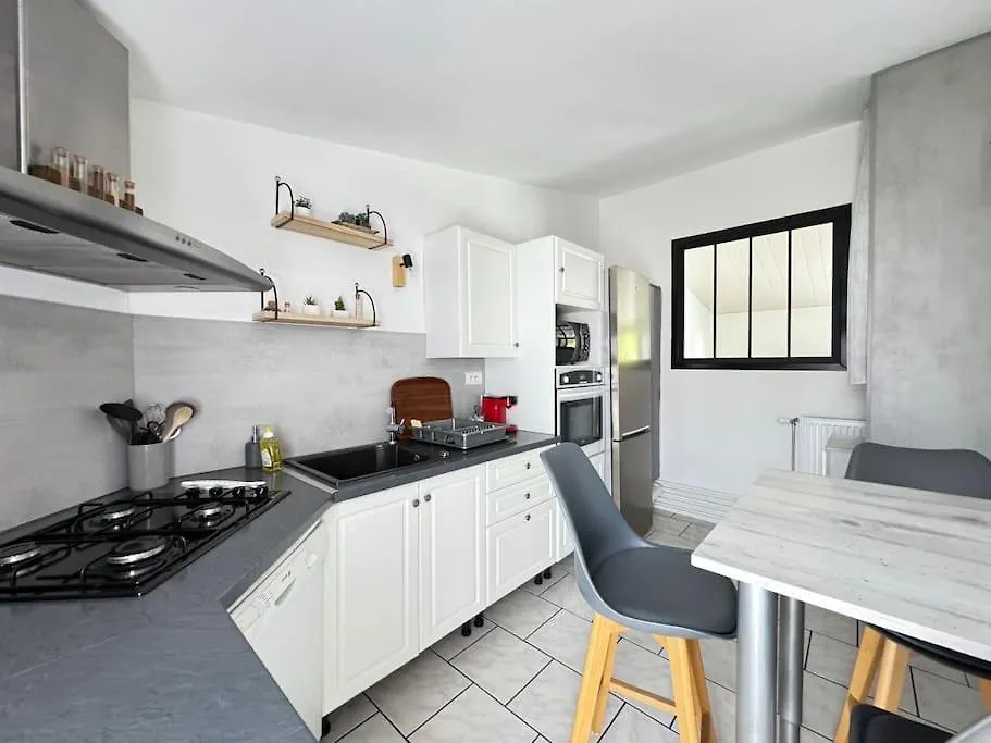 Maison 6 Couchages Avec Grand Jardin Parking Apartment Clermont-Ferrand