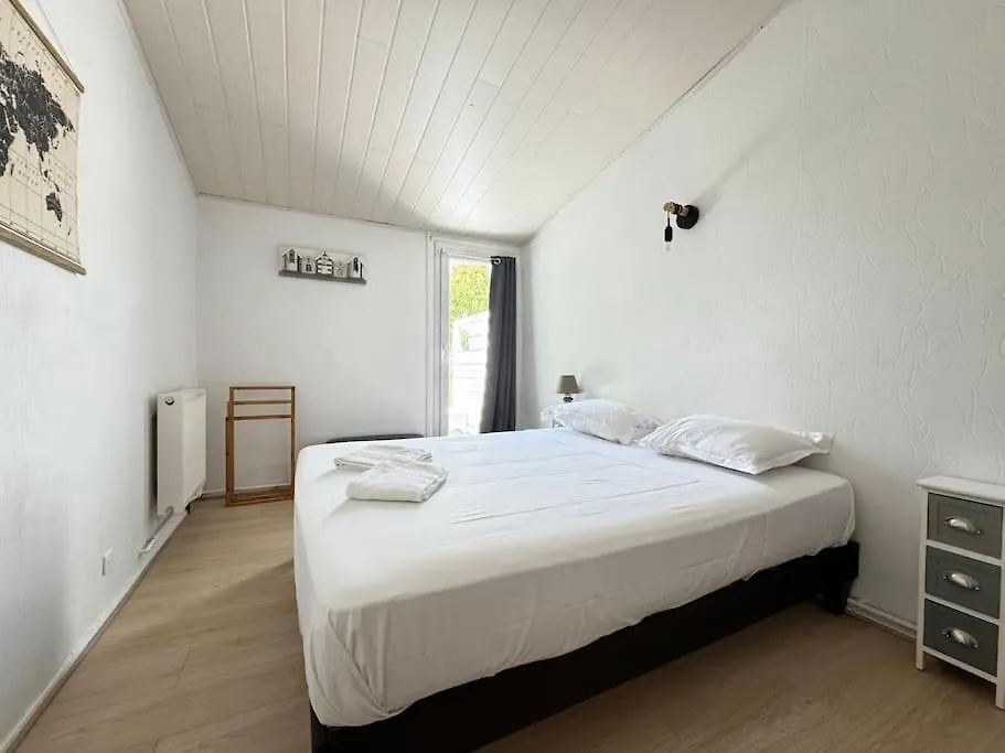 Maison 6 Couchages Avec Grand Jardin Parking Apartment Clermont-Ferrand